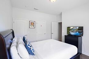 Private Pool Getaway! Near Theme Parks!