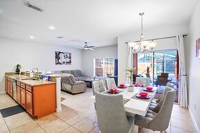 Private Pool Getaway! Near Theme Parks!