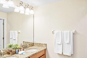 Private Pool Getaway! Near Theme Parks!