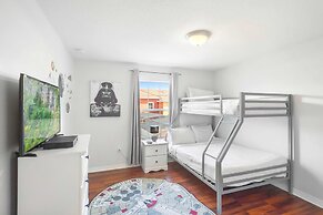 Private Pool Getaway! Near Theme Parks!