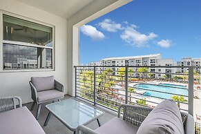 NEW Magically Themed Condo w/ Pool View!