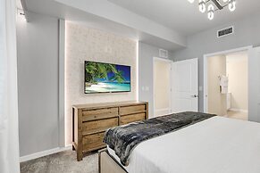 NEW Magically Themed Condo w/ Pool View!