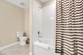 NEW Magically Themed Condo w/ Pool View!