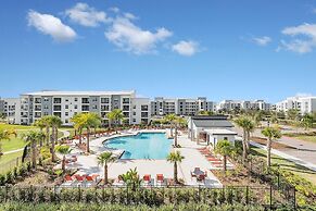 NEW Magically Themed Condo w/ Pool View!