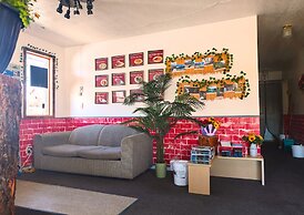 Cozy Corner Motel & Restaurant