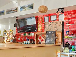 Cozy Corner Motel & Restaurant