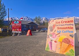 Cozy Corner Motel & Restaurant