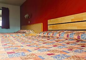 Cozy Corner Motel & Restaurant