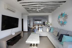 Sultan Palace Kikambala