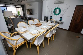 Sultan Palace Kikambala