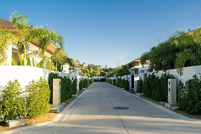 Escape Villas at Shambhala Grand