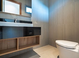 Escape Villas at Shambhala Grand