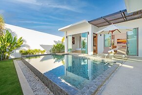 Escape Villas at Shambhala Grand