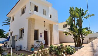 Villa Maria Petounta by STAY BnB