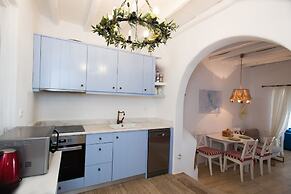 Elegant villa with ocean views & 2 pools