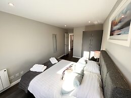 Beautiful central apartment with parking