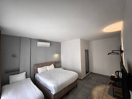 Babil Hotel
