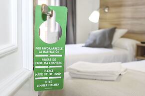 Hotel Restaurante Vía Sevilla - Cádiz by MA 22 Puntos