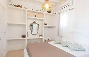 Evilia Mykonian Villa with Jaccuzi