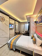 Taksim Larissa Hotel