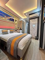 Taksim Larissa Hotel