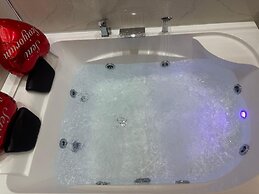 Taksim Larissa Hotel