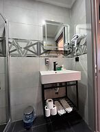 Taksim Larissa Hotel