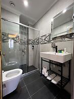 Taksim Larissa Hotel