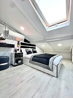 Taksim Larissa Hotel