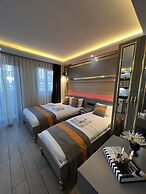 Taksim Larissa Hotel