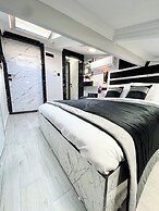 Taksim Larissa Hotel