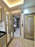 Taksim Larissa Hotel