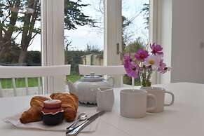 Seaside Retreat - Rye Harbour