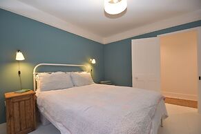 Seaside Retreat - Rye Harbour