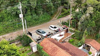 Vila Eremita Pousada