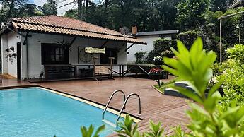 Vila Eremita Pousada