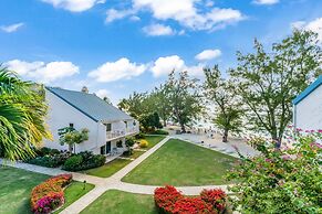 Villas of the Galleon