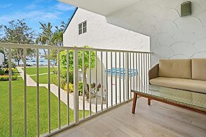 Villas of the Galleon