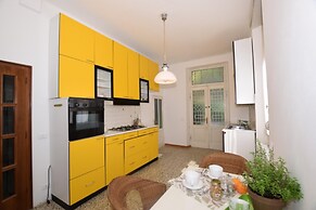 Villa Besana 100 m From Lake