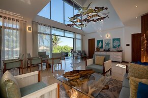 Beacon By The Bay Villas & Suites By The Clarks
