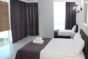 Grand Niki Hotel & Spa