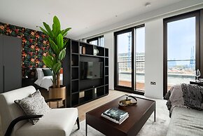 Immaculate New Studio Apartment in Canary Wharf