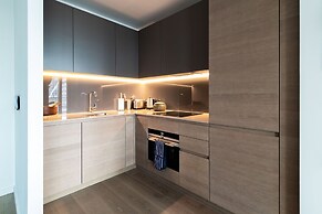 Immaculate New Studio Apartment in Canary Wharf