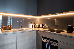Immaculate New Studio Apartment in Canary Wharf