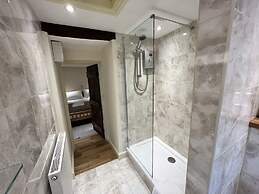 Swan House Tea Room and Bed & Breakfast