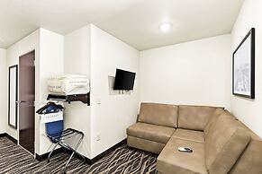 Cobblestone Hotel & Suites - International Falls