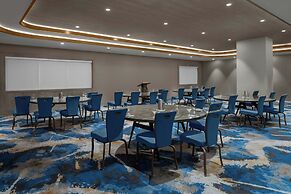 The Dorian, Autograph Collection