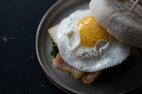 The Dorian, Autograph Collection