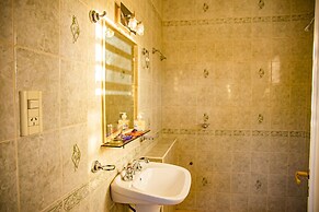 Hotel Cuesta De Miranda