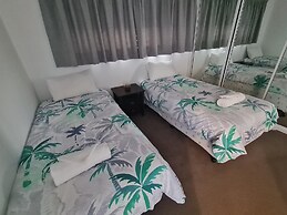 Cranbourne Court Beach Side Apartments